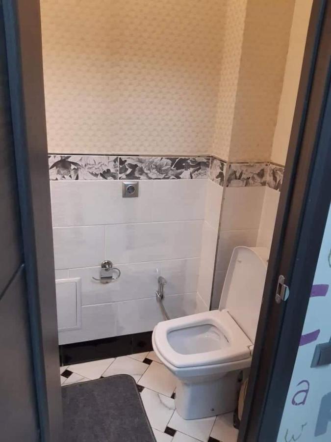 Квартира Студія Подобово 1 Lviv Buitenkant foto