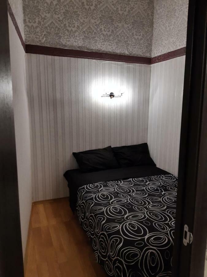 Квартира Студія Подобово 1 Lviv Buitenkant foto